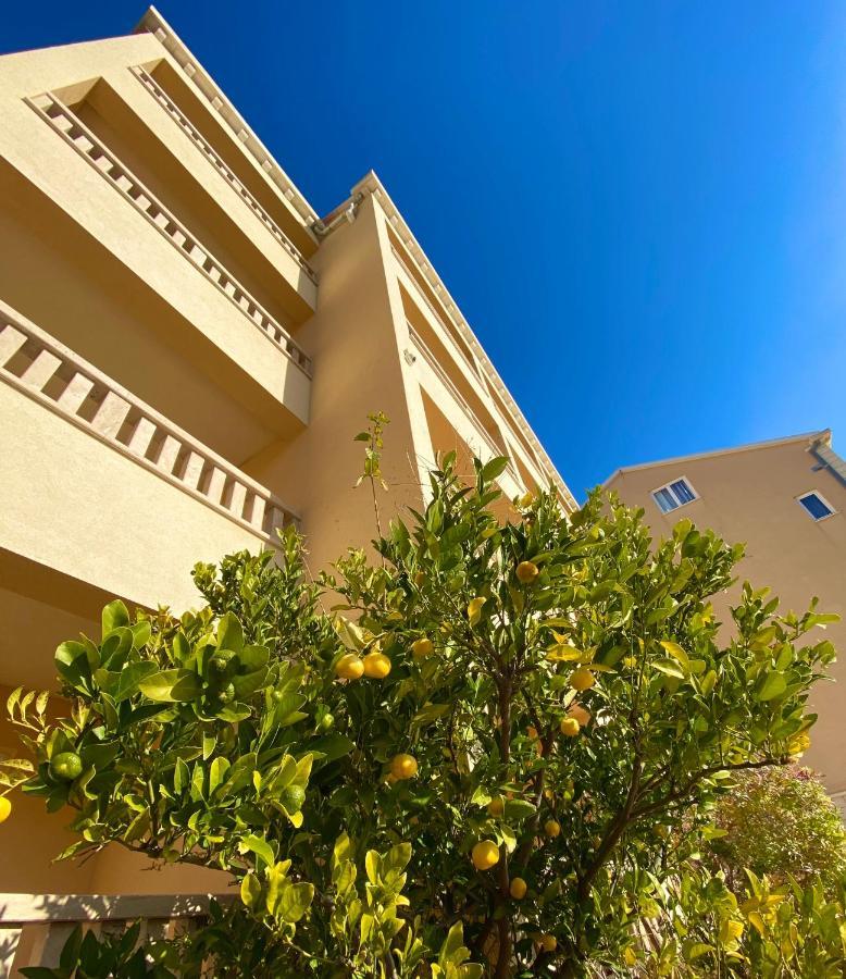 Hotel Villa Dzamonja โบล ภายนอก รูปภาพ